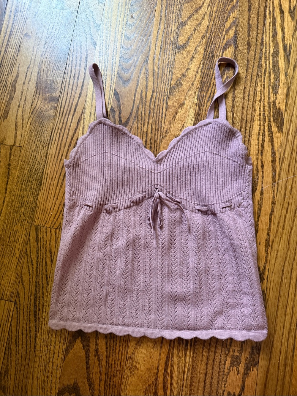 Aritzia Ribbed Scallop-Trim Tank Top - Mauve